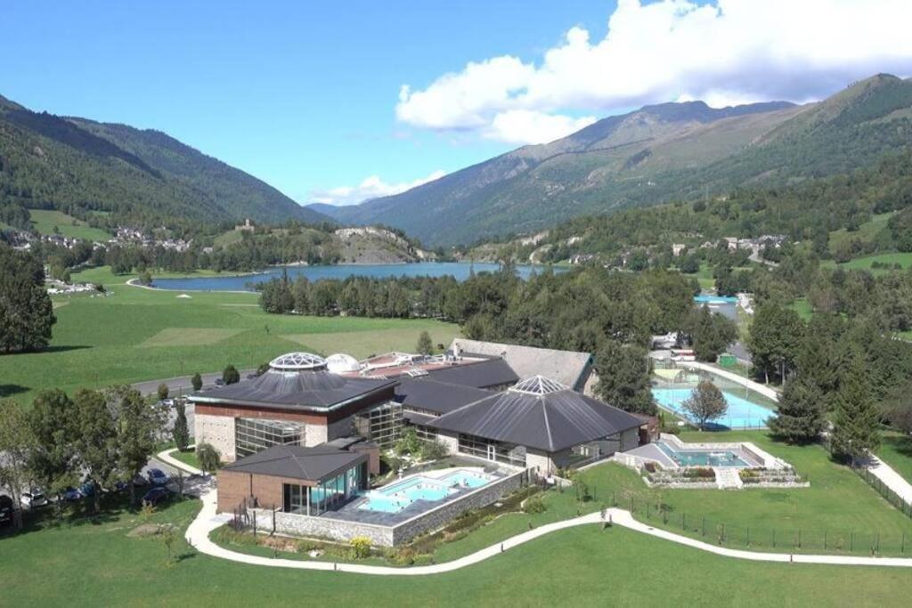 Apartament Vue Panoramique Sur Les Pyrenees Saint-Lary-Soulan Zewnętrze zdjęcie